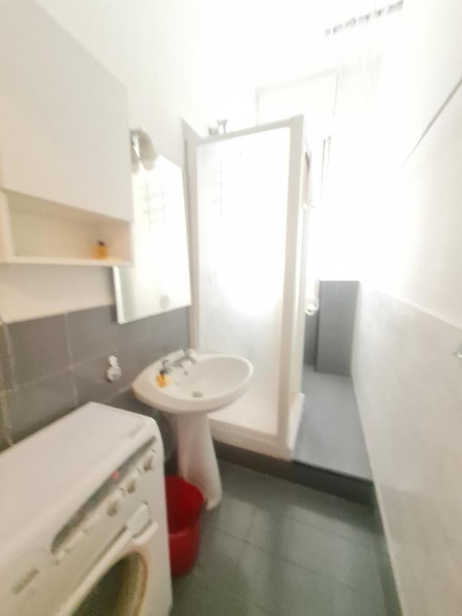 Santa Maria Valle Apartment Милан Экстерьер фото